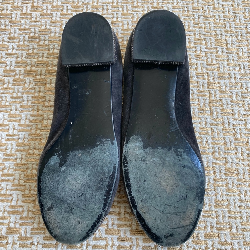 Stuart Weitzman Cabot Suede Studded Cup Bow Flats - 6-1/2 - Picture 10 of 10